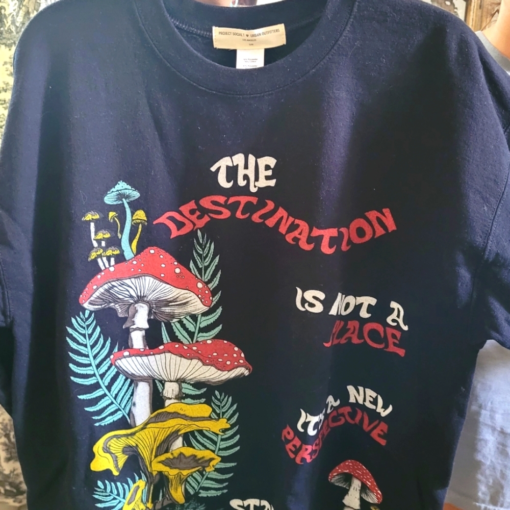 Graphic Crewneck Sweatshirt
